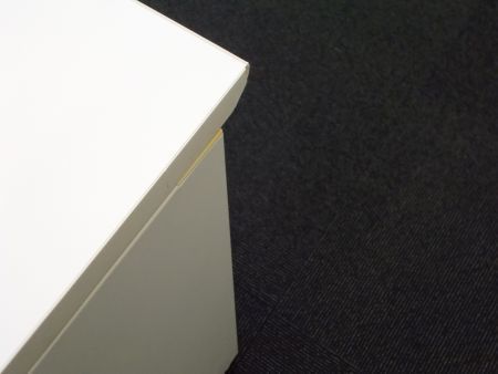 desk.jpg